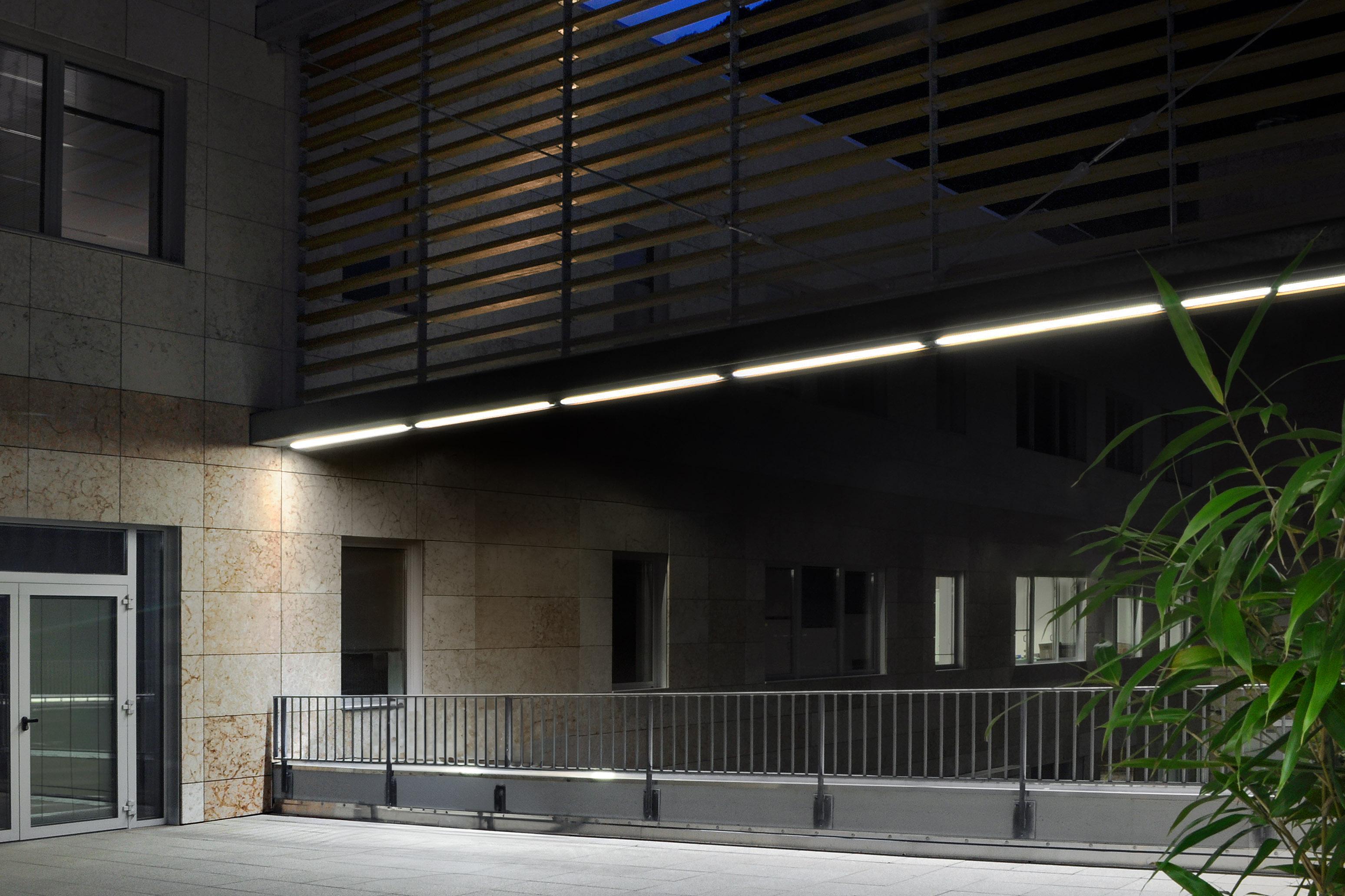 Gallery High Protection Linear System Indoor Outdoor Linealightgroup 1920X1280 3