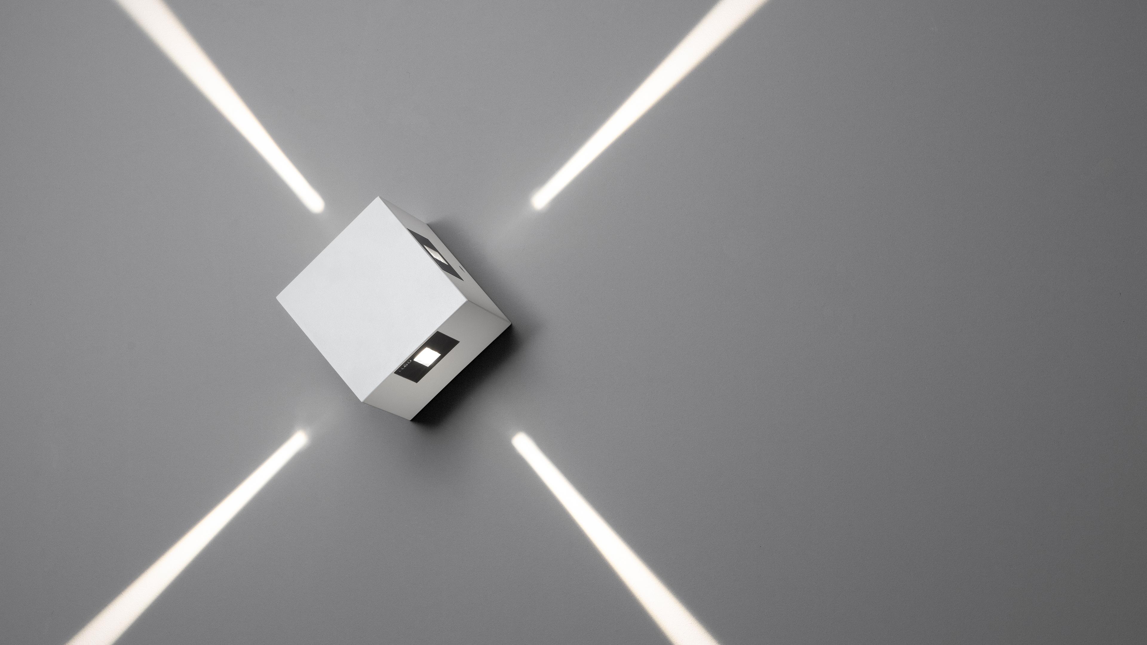 Gallery Loop66 Wall Lights Linealightgroup 1280X720