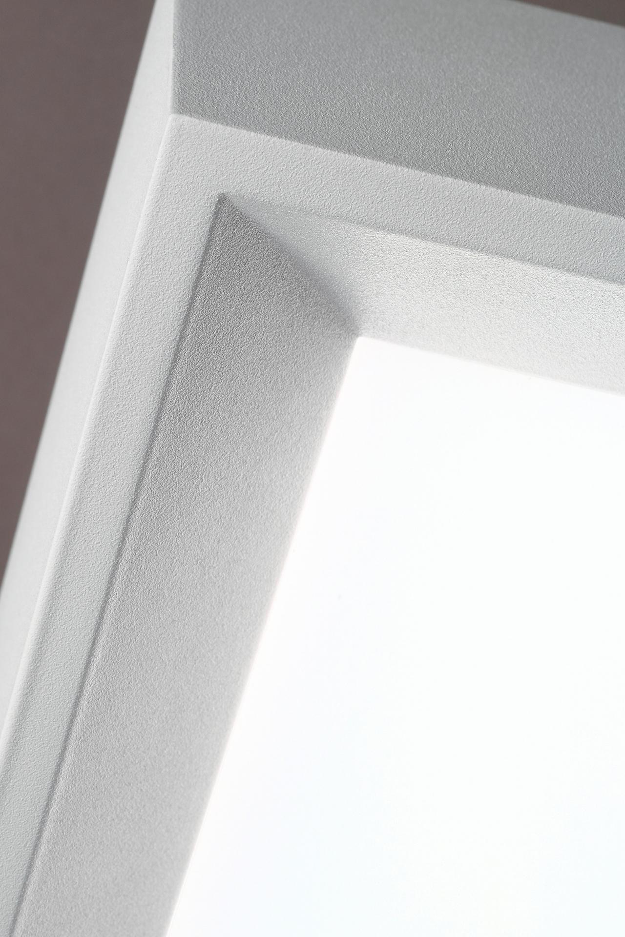 Product Tara Surface Light Linealightgroup 1280X1920 4