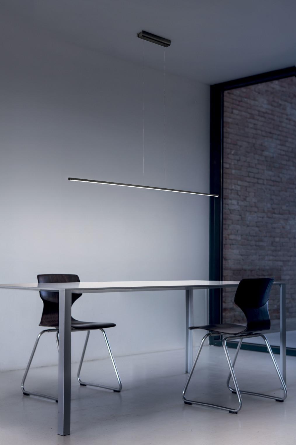 Gallery Product Straight Pendant Linealightgroup 1280X1920 4