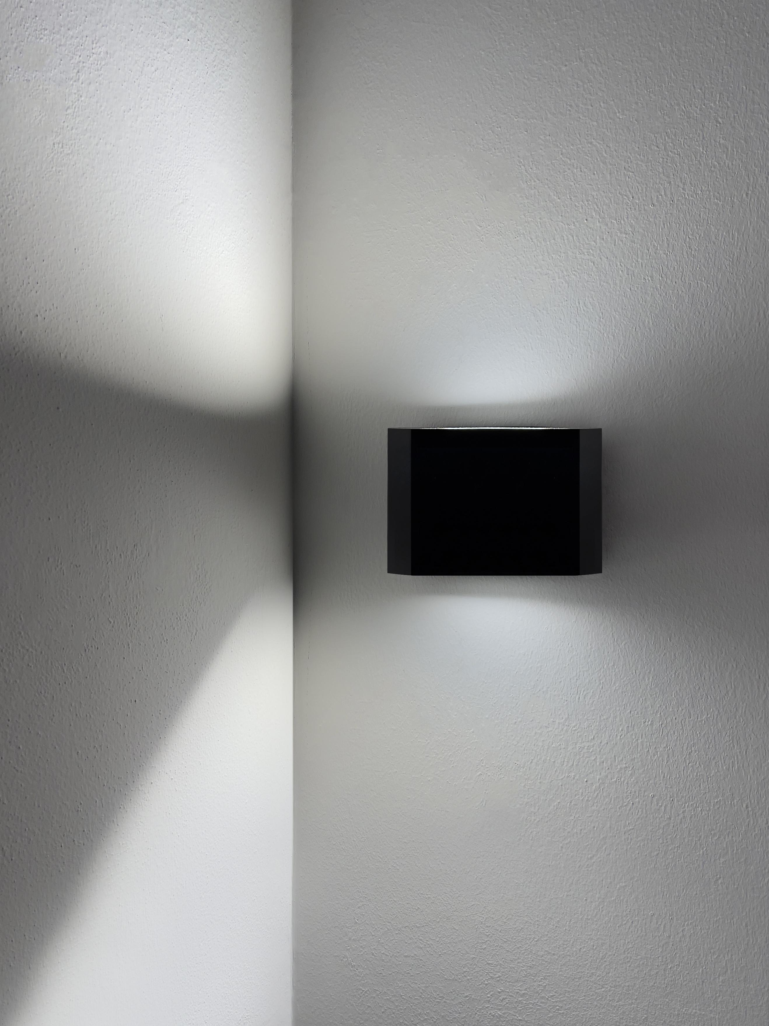 Gallery Product Skin Wall Linealightgroup 1260X1680 3